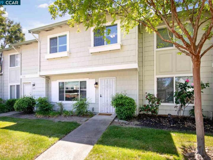 1076 Spring Valley Cmn, Livermore, CA, 94551 Townhouse. Photo 1 of 24