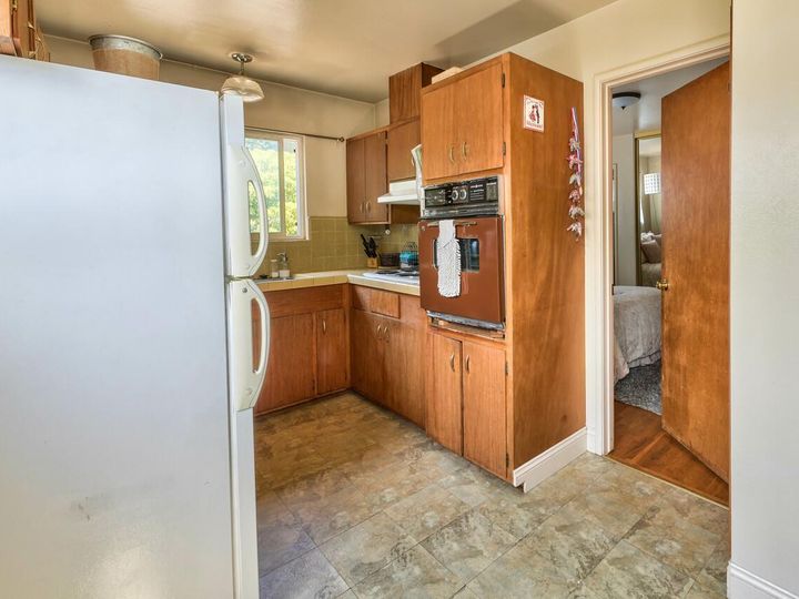 1137 Suzanne Ct, Seaside, CA | . Photo 15 of 27