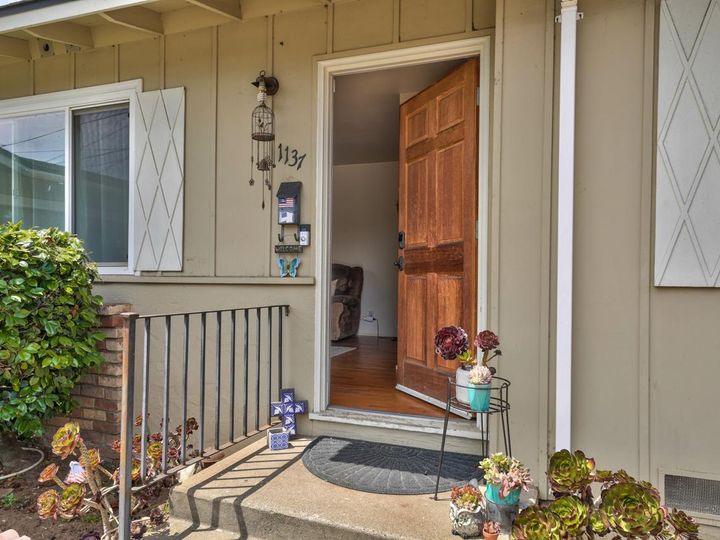 1137 Suzanne Ct, Seaside, CA | . Photo 7 of 27