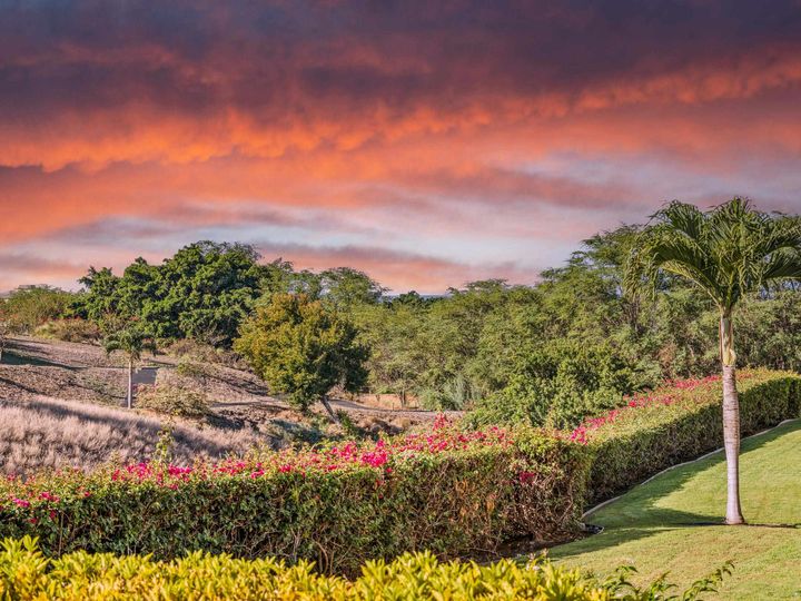 Hokulani Golf Villas condo #105. Photo 12 of 46