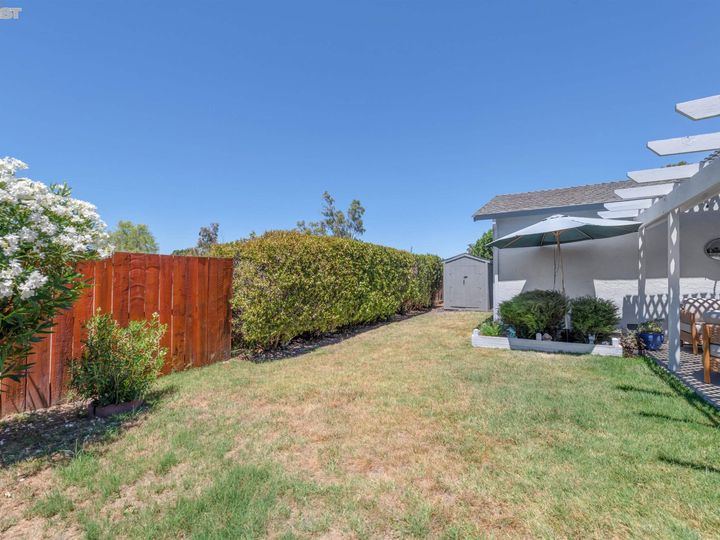 1146 Bluebell Dr, Livermore, CA | Springtown. Photo 33 of 36