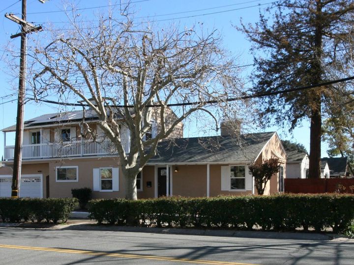 1247 Pine St, Pittsburg, CA | Central Addition. Photo 2 of 25