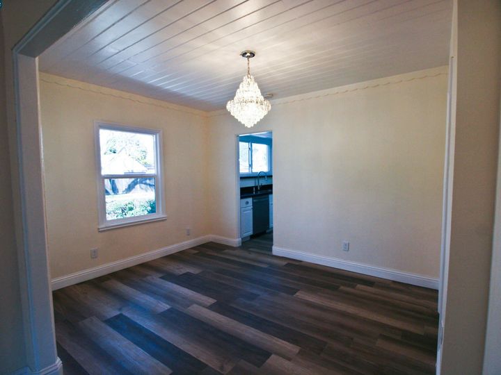 1247 Pine St, Pittsburg, CA | Central Addition. Photo 16 of 25