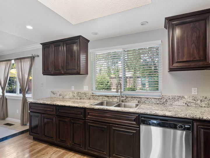 1305 Tarryton Ct, Antioch, CA | Mountaire. Photo 15 of 30