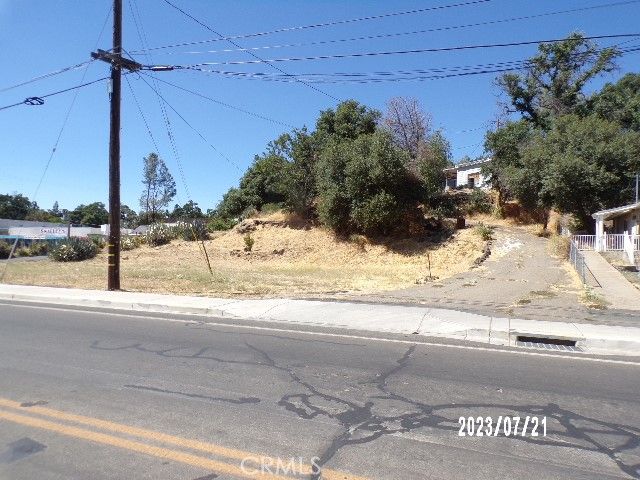 14108 Olympic Dr Clearlake CA. Photo 2 of 4