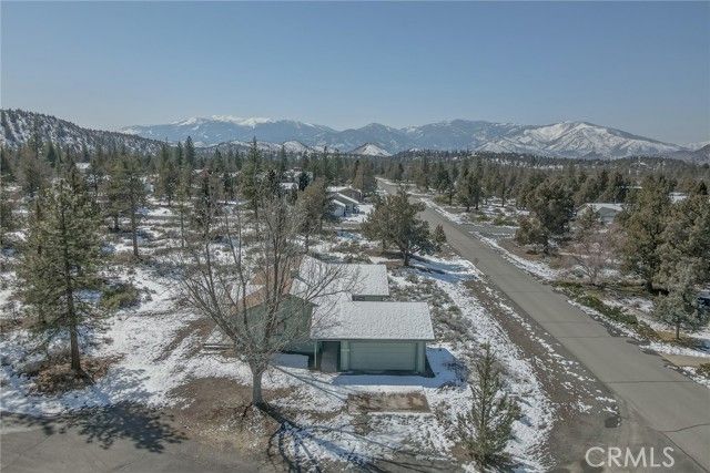 15707 Lakeside Dr, Weed, CA | . Photo 35 of 44