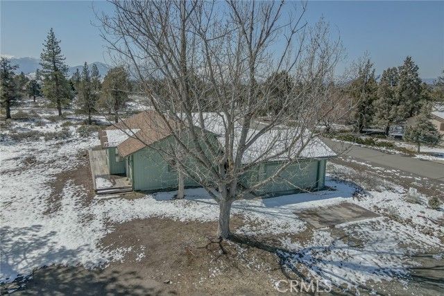 15707 Lakeside Dr, Weed, CA | . Photo 37 of 44