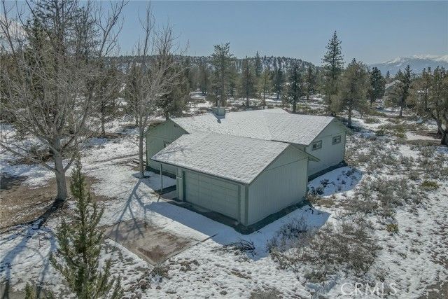 15707 Lakeside Dr, Weed, CA | . Photo 38 of 44
