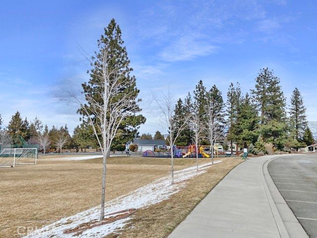 15707 Lakeside Dr, Weed, CA | . Photo 43 of 44