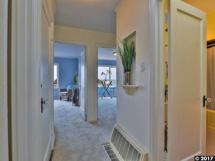 1647 40th Ave, San Francisco, CA | Outer Sunset. Photo 10 of 22