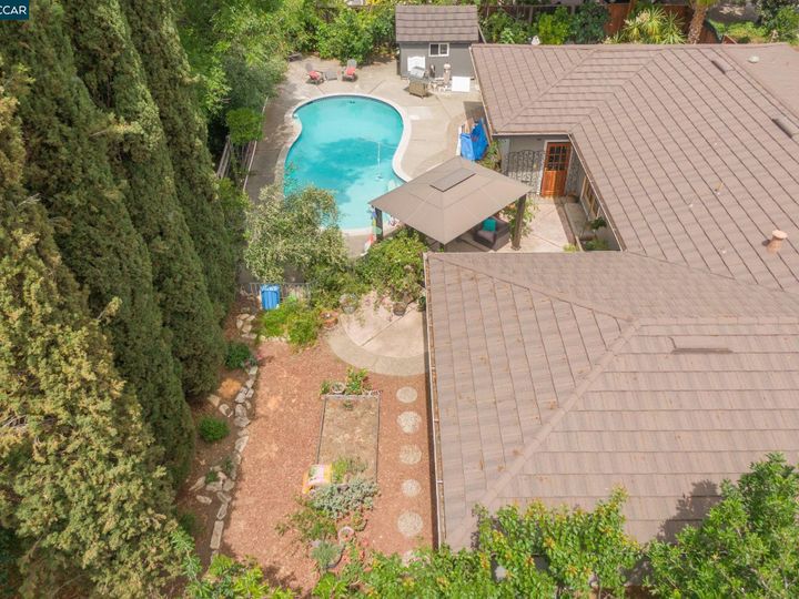 1661 Arkell Rd, Walnut Creek, CA | Carriage Square. Photo 30 of 34