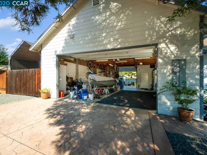 1689 Donaldson Ct, Concord, CA | Ayers Ranch. Photo 34 of 36