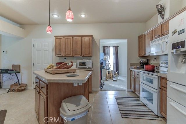 16970 Buzzards Roost Rd, Round Mountain, CA | . Photo 5 of 46