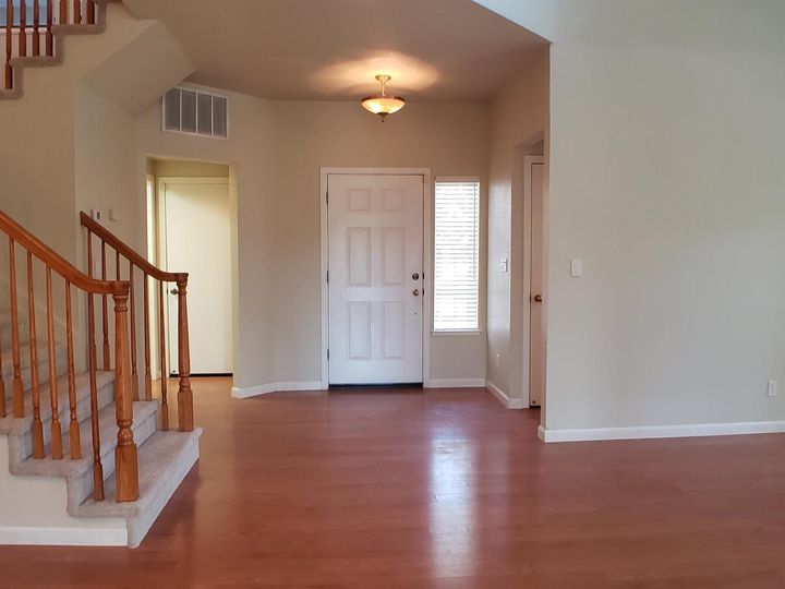 1784 Indian Wells Way Clayton CA Multi-family home. Photo 6 of 35