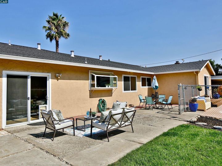 1784 Thornwood Dr, Concord, CA | Springwood. Photo 28 of 36