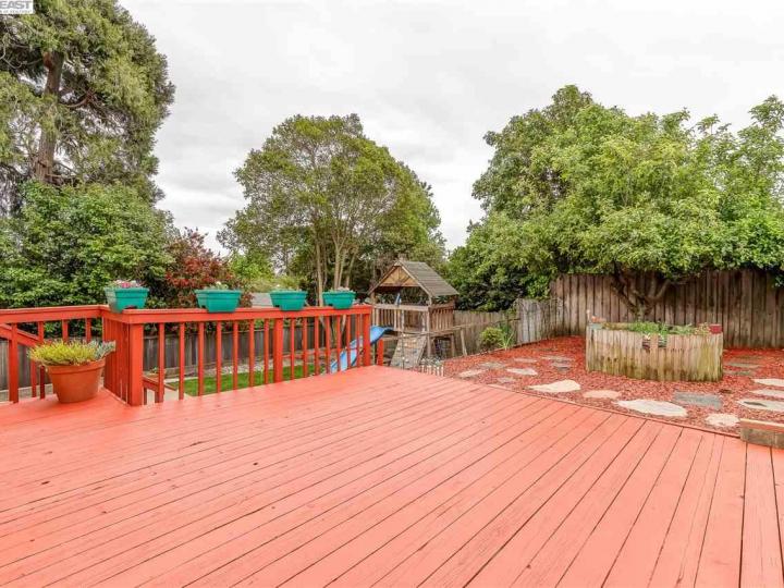 18217 Carmel Dr, Castro Valley, CA | Chabot. Photo 26 of 35