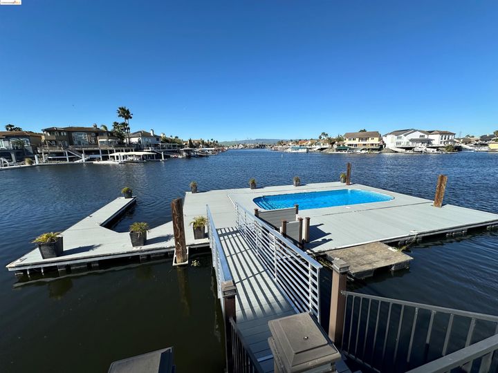 1889 Dune Point Way, Discovery Bay, CA | Delta Waterfront Access. Photo 21 of 31