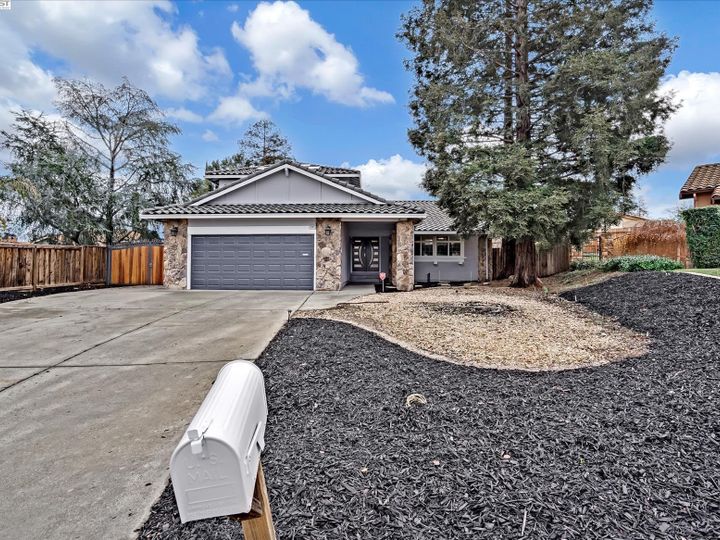 1907 Grizzly Ct, Antioch, CA | Meadow Brook. Photo 2 of 40