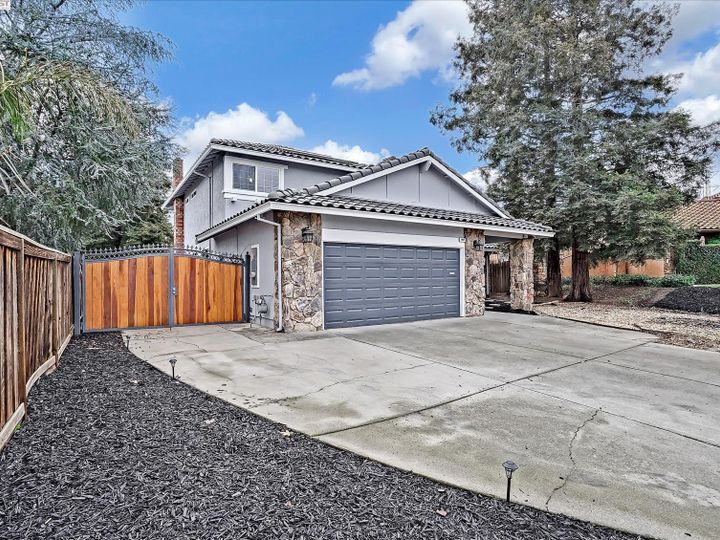 1907 Grizzly Ct, Antioch, CA | Meadow Brook. Photo 4 of 40