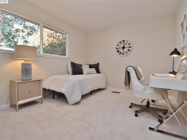 19103 Parsons Ave, Castro Valley, CA | . Photo 19 of 39