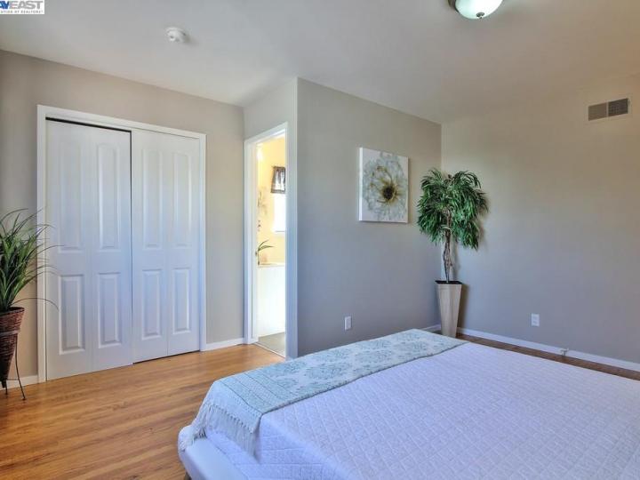 20037 Butterfield Dr, Castro Valley, CA | Ca Village. Photo 19 of 24