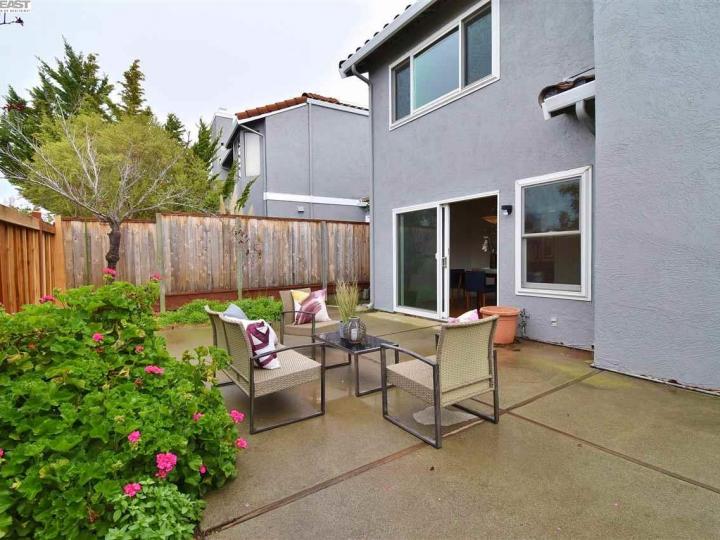 20041 Rawhide Way, Castro Valley, CA, 94552 Townhouse. Photo 29 of 40