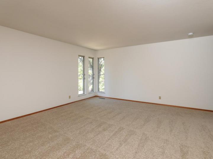 20750 Russell Ln, Saratoga, CA | . Photo 24 of 40