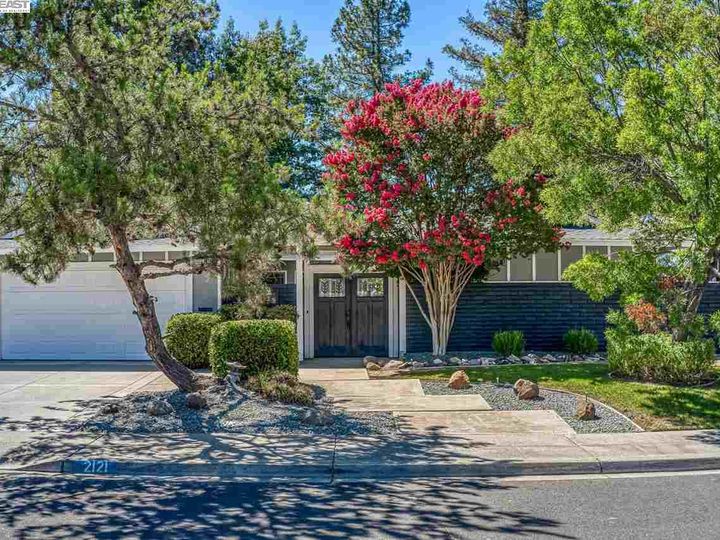 2121 Westbrook Ln, Livermore, CA | Whispering Pines. Photo 1 of 1