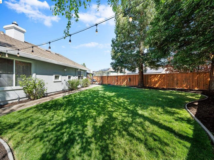 2149 Apple Hill Ter, Brentwood, CA | Apple Hill Ests. Photo 42 of 60