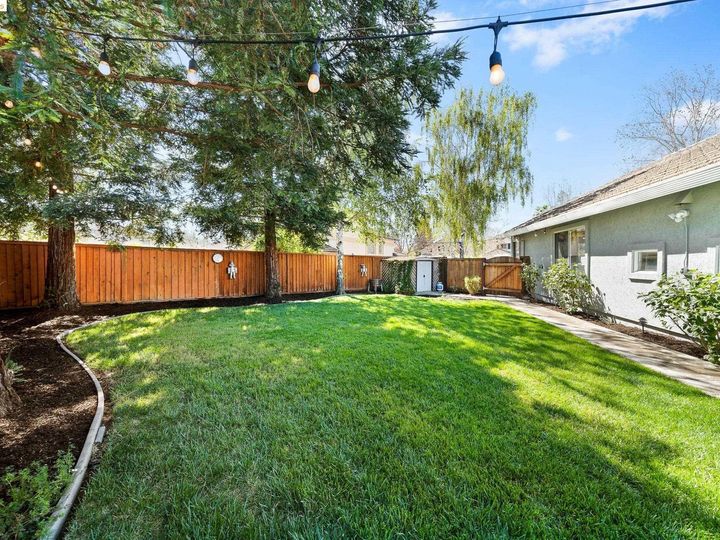 2149 Apple Hill Ter, Brentwood, CA | Apple Hill Ests. Photo 43 of 60