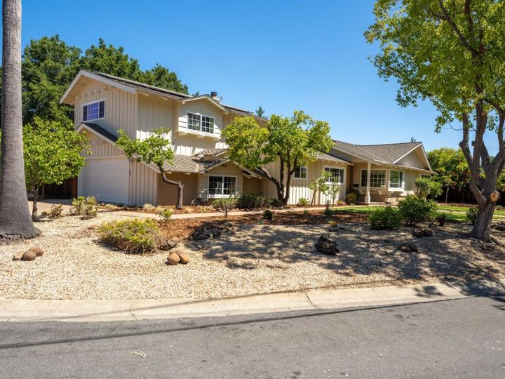 21885 Meadowview Ln, Cupertino, CA | . Photo 2 of 40