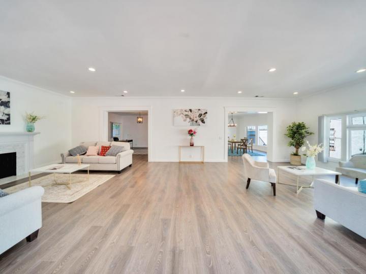 2193 W 25th St, Los Angeles, CA | . Photo 3 of 26