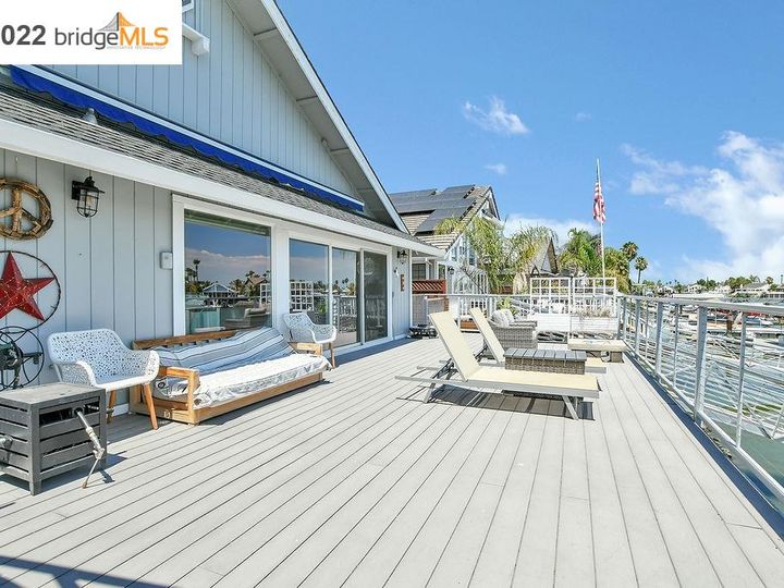 2293 Reef Ct, Discovery Bay, CA | Delta Waterfront Access. Photo 36 of 43