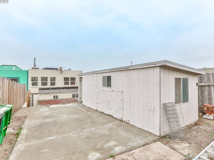2318 47th Ave, San Francisco, CA | Outer Sunset. Photo 37 of 40