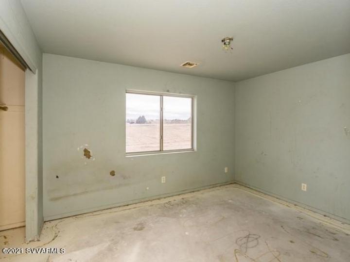 2425 N Resting Pl, Chino Valley, AZ | Home Lots & Homes. Photo 11 of 25
