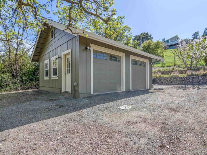 247 Tiburon Ct, Walnut Creek, CA | Secluded Valley. Photo 48 of 60