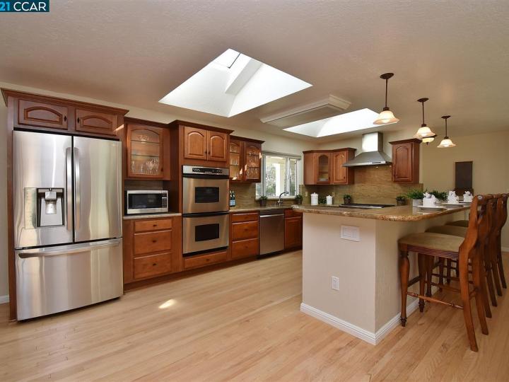 247 Valley Dr, Pleasant Hill, CA | . Photo 7 of 40