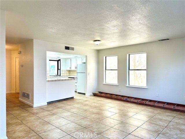 2511 N Knoll Ave, Fresno, CA | . Photo 8 of 21