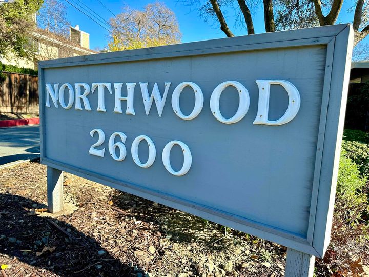 Northwood condo #1. Photo 2 of 31