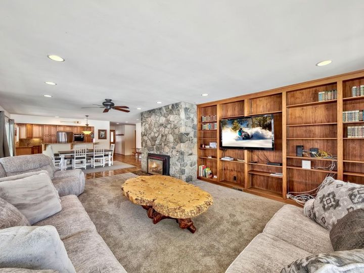 2861 Oakland Ave, South Lake Tahoe, CA | . Photo 6 of 37