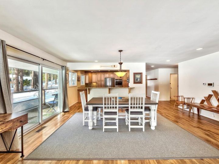2861 Oakland Ave, South Lake Tahoe, CA | . Photo 8 of 37