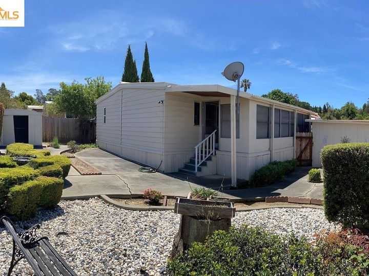 31 Constance Dr, Vallejo, CA | . Photo 3 of 12