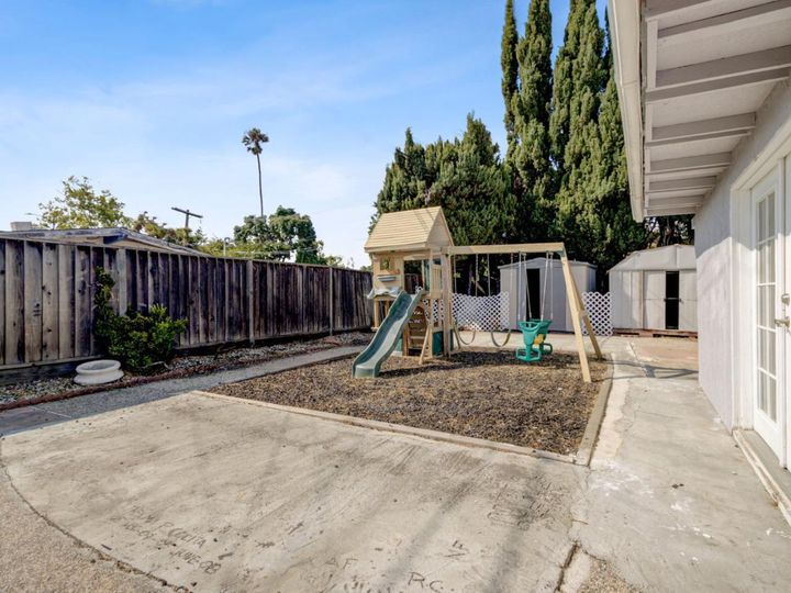 315 Meadowlake Dr, Sunnyvale, CA | . Photo 31 of 46