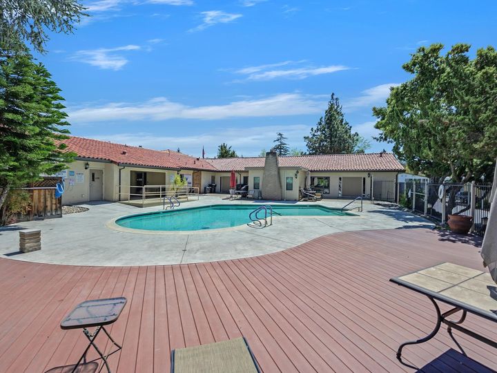 3263 Vineyard Ave, Pleasanton, CA | Vineyard Estates. Photo 23 of 28