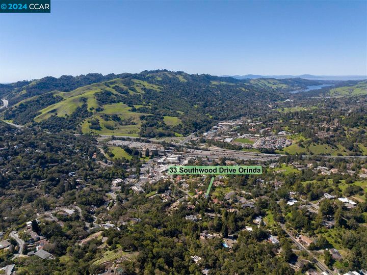 33 Southwood Dr, Orinda, CA | Moraga Estates. Photo 4 of 55