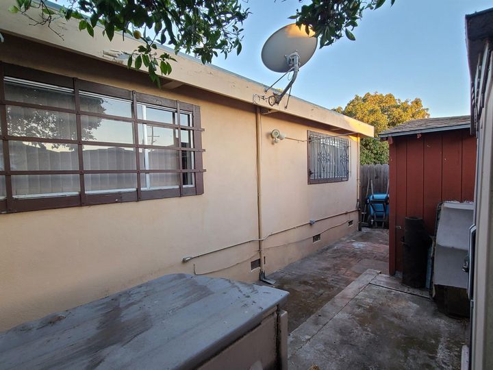 335 Ghormley Ave, Oakland, CA | Brookfield. Photo 38 of 42