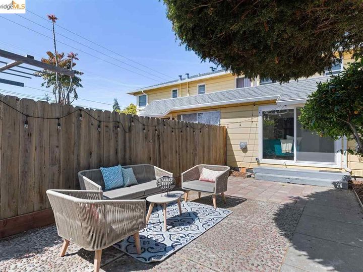 335 Pacific Ave #K, Alameda, CA, 94501 Townhouse. Photo 17 of 19