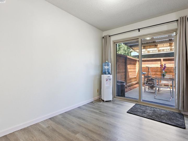 3365 Northwood Dr #D, Concord, CA, 94520 Townhouse. Photo 12 of 33
