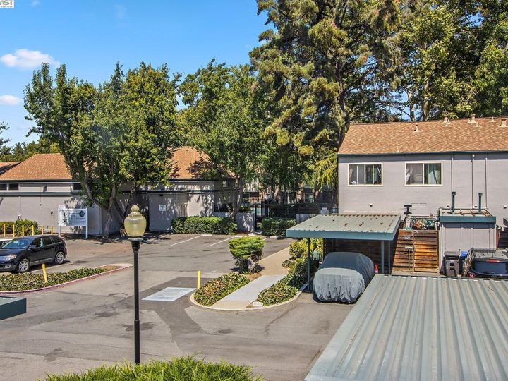 3365 Northwood Dr #D, Concord, CA, 94520 Townhouse. Photo 23 of 33