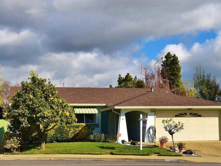 34256 Thornhill Pl, Fremont, CA | Northgate. Photo 1 of 32